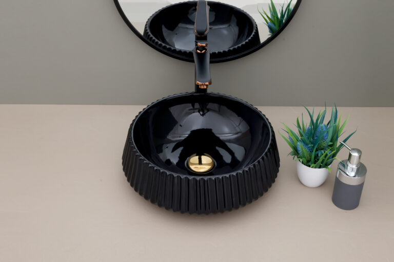 POPULAR BLACK
