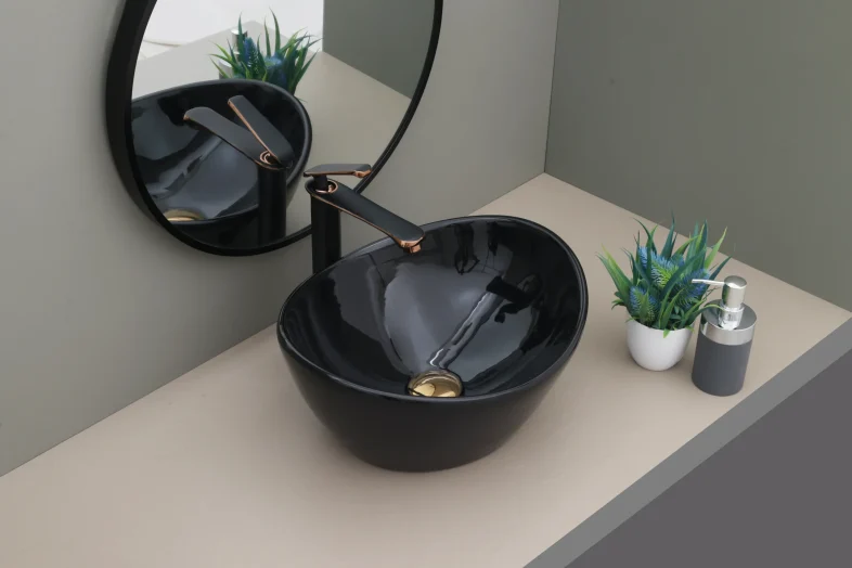 ZARA BLACK